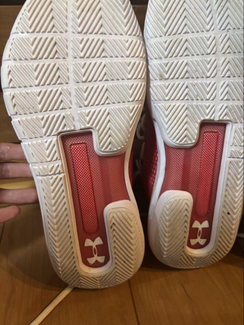 Under Armour ハイカット バスケットシューズ レッド