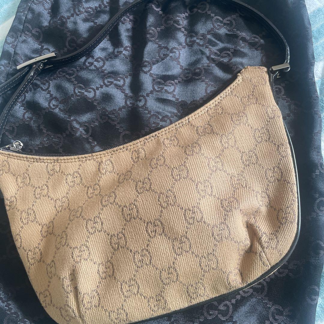 ⭐︎ GUCCI キャンバス×レザー アクセサリーバッグ