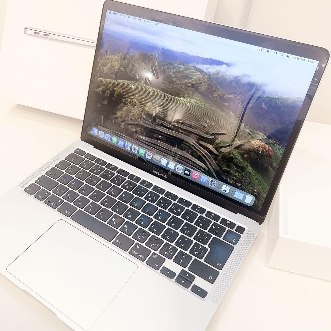 美品　Apple MacBook air 2020 M1 8GB 256GB