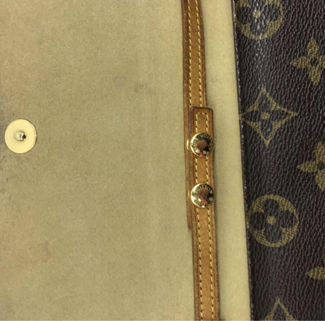 VUITTON