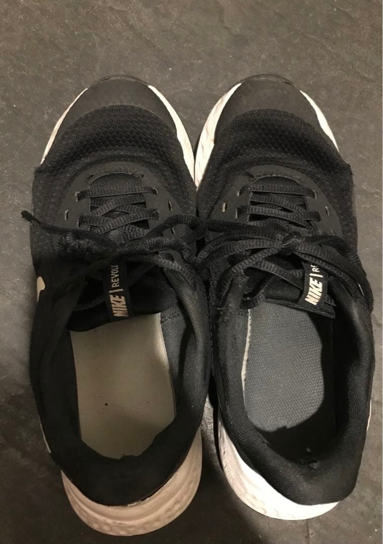 NIKE ナイキ スニーカー 23cm 部活 外履き 登校靴 jk 女子高生