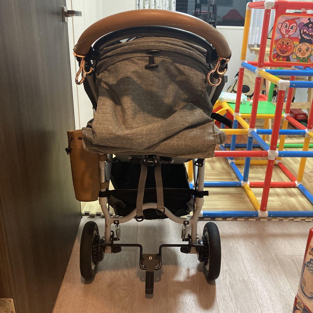 エアバギー　Airbuggy ベビーカー　グレー