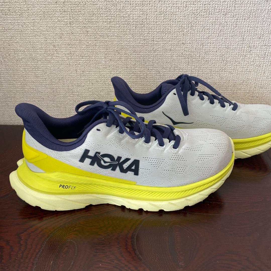 超美品HOKA ONE ONE ネイビー/グレー/イエロー　24センチ