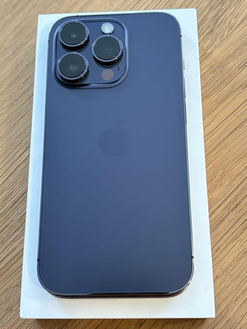 ディープパープル256GB