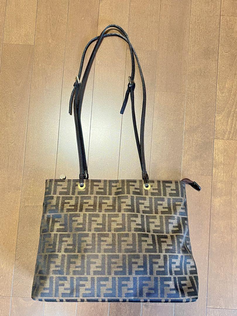 Fendi ショルダーバッグ ブラック キャンバス