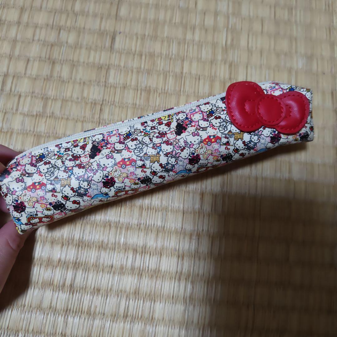 Hello Kitty 40th Anniversary ペンケース　限定