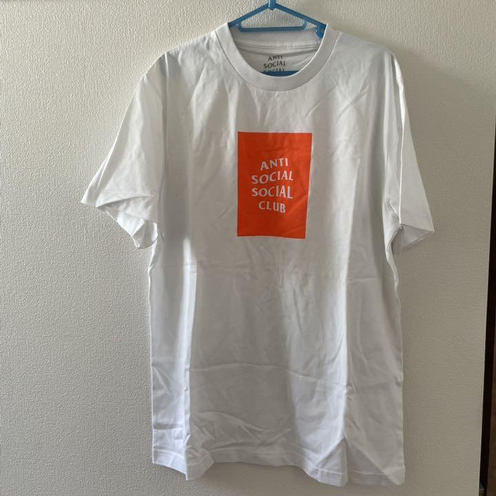 ANTI SOCIAL SOCIAL CLUB Tシャツ　XL