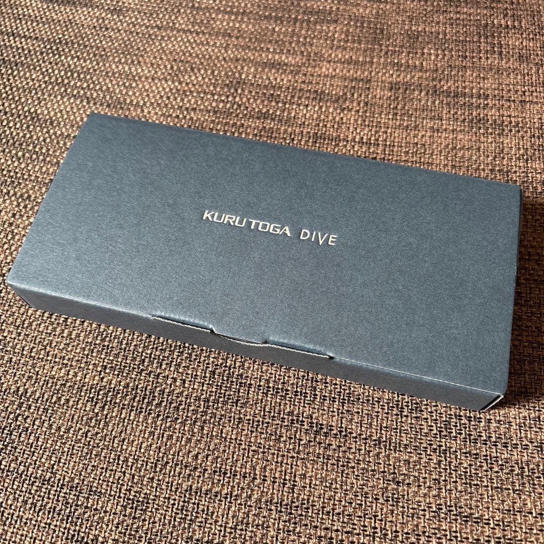 DIVE デンスグリーン