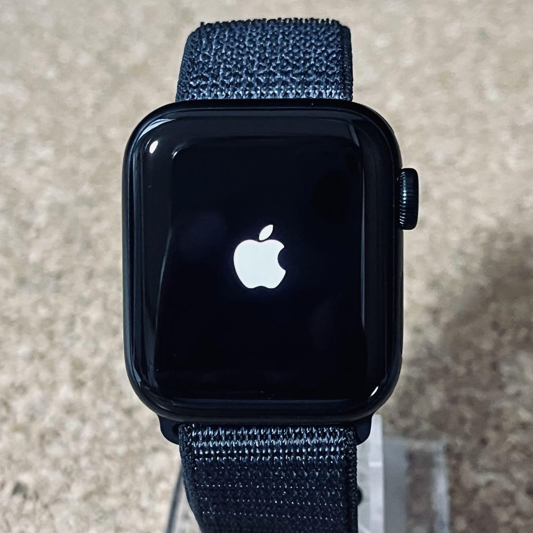 アップルウォッチSE第二世代GPSモデル40mmバッテリー