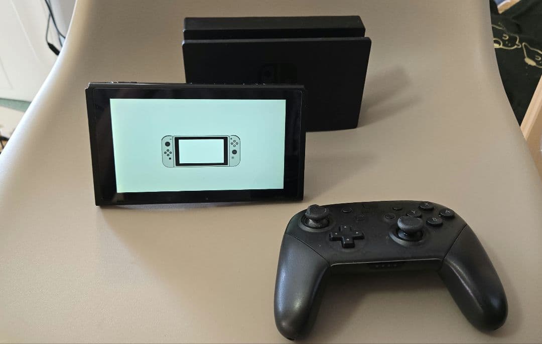 Nintendo Switch ニンテンドースイッチ 本体 ドック プロコン