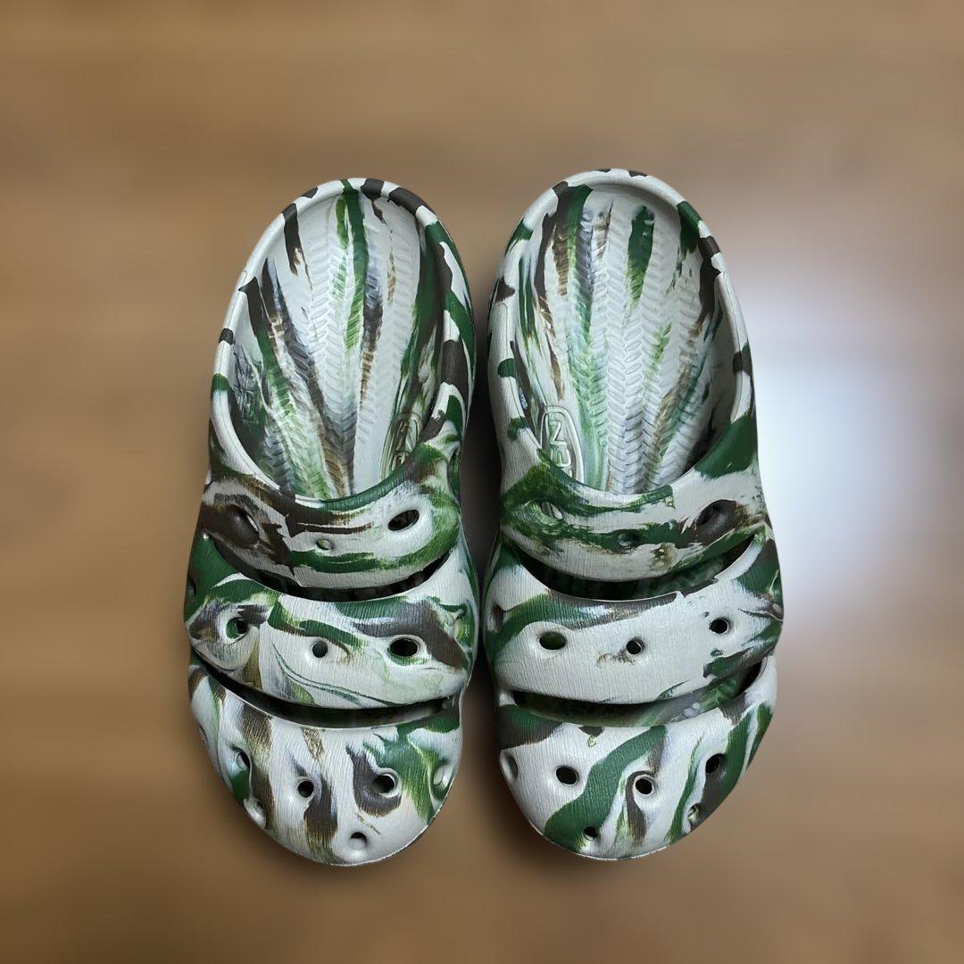 KEEN ヨギ　27センチ