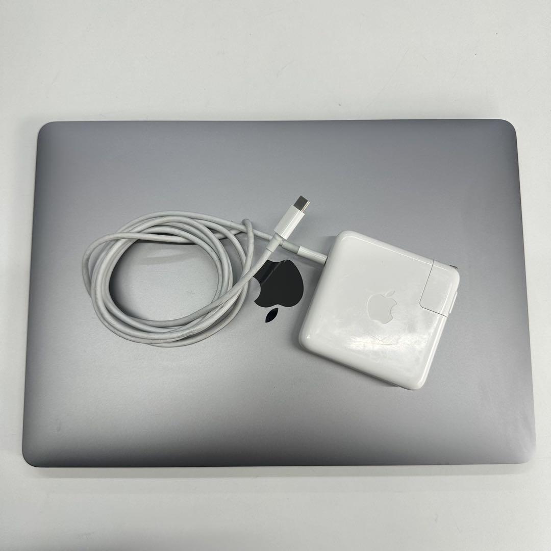 【美品】MacBook Pro 2018 年 USキーボード 美品】MacBook Pro 2018 年 USキーボード
