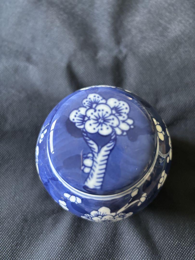中国古美術品　青花　壺　氷梅茶葉罐　高さ：約11cm 中国古美術品 青花 壺 氷梅茶葉罐 高さ：約11cm - メルカリ