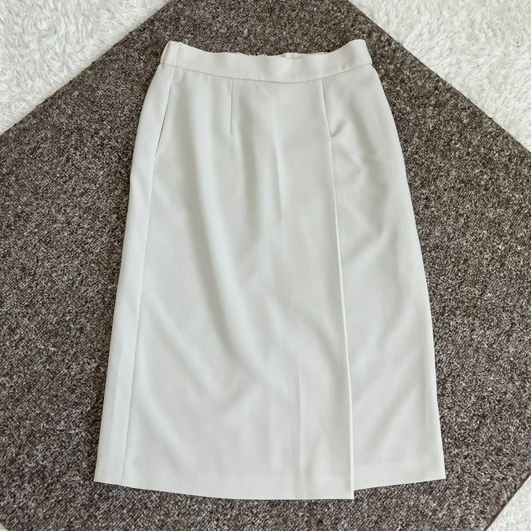 ソージュ soeju タイトスカート　White タイトスカート - SOÉJU online store｜上質な大人の女性のため