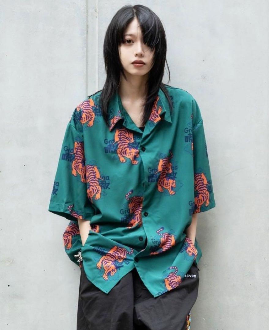 新品　チュウカタベタイ ×tomowaka コラボ半袖シャツ【green】　L チュウカタベタイ×tomowaka コラボ【L】半袖シャツ グリーン 虎 総柄