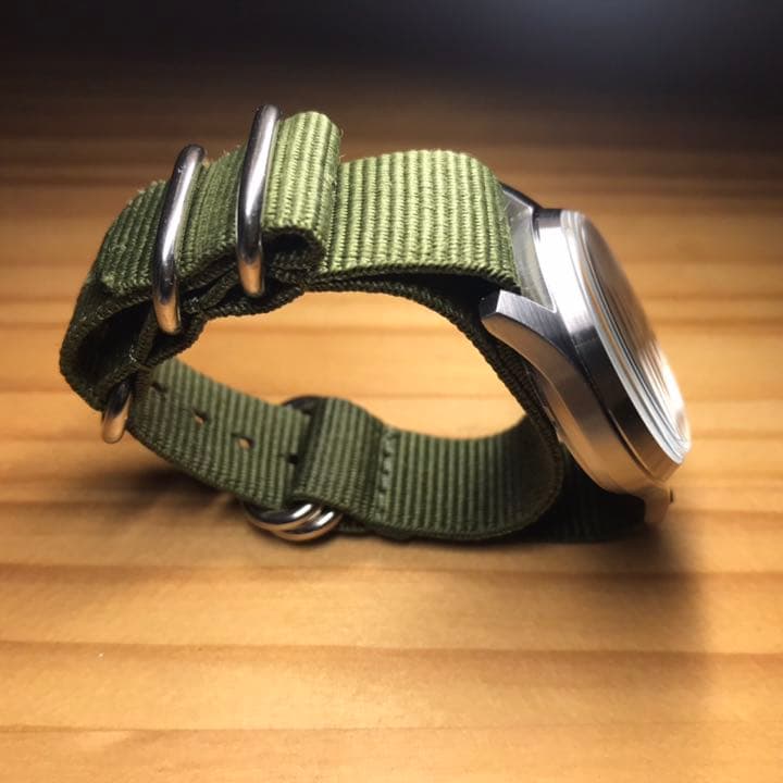 MHL. ミリタリーウォッチ MHL. ミリタリーウォッチ