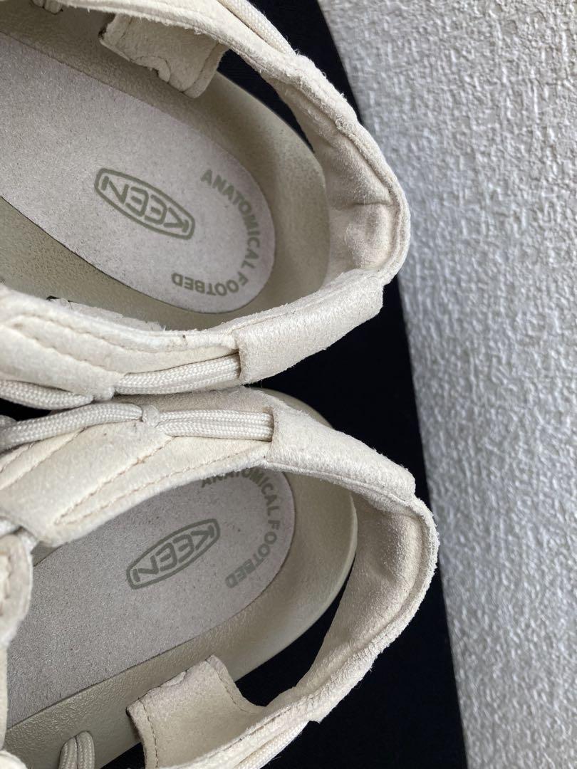 KEEN ユニーク UNEEK ホワイト サンダル スニーカ