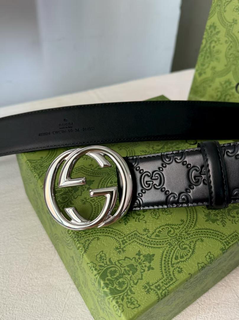GUCCI ブラックレザー ベルト ダブルGバックル