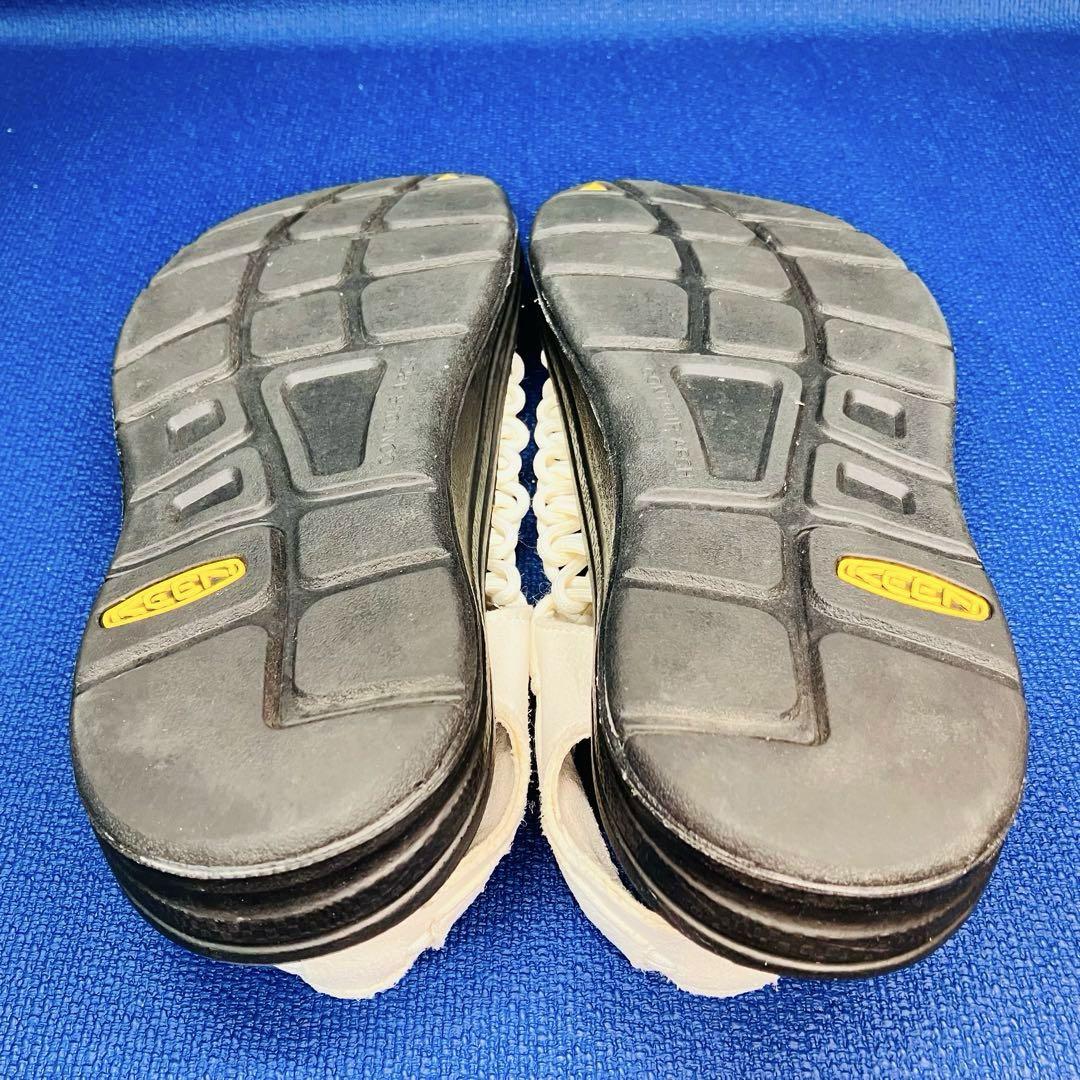 【美品】KEEN 26cm UNEEK ユニーク メンズ ホワイト　スエード