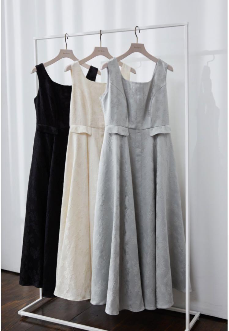 最新レディース - herlipto Classic Floral Jacquard Dress