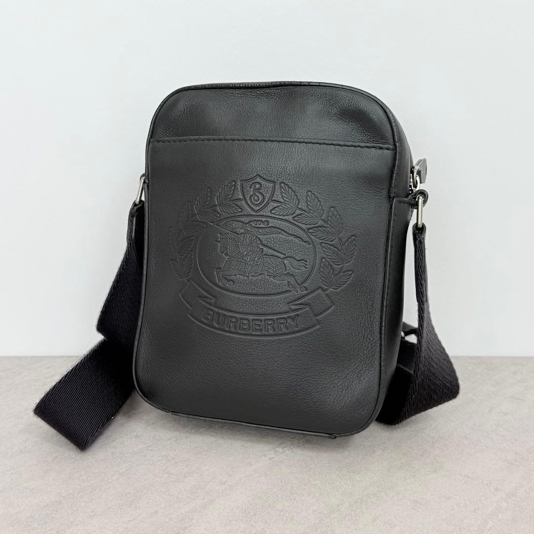 BURBERRY ショルダーバッグ ホースロゴ ブラック 近年モデル