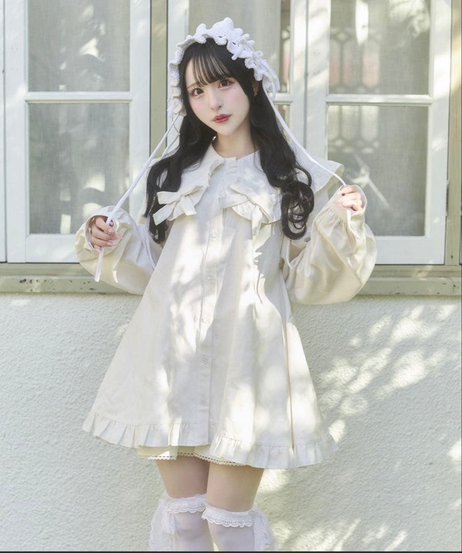 Whinny プリプリフラワーワンピ