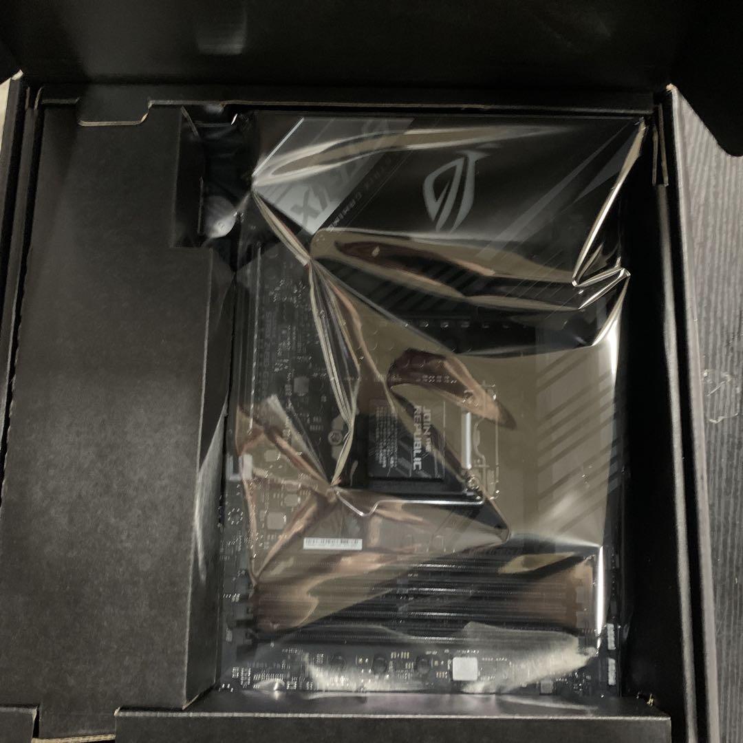 ASUS ROG STRIX Z490-G GAMING Wifiマザーボード
