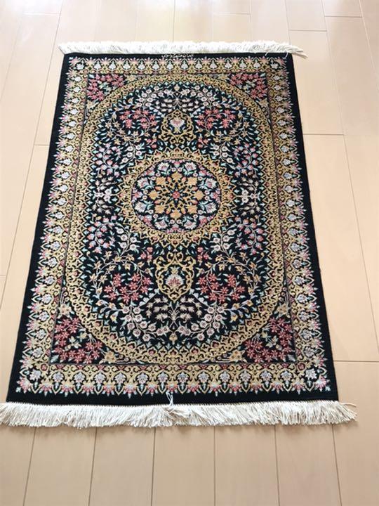 ペルシャ絨毯 KAZEMI工房 手織りクムシルク メダリオン 93x59cm