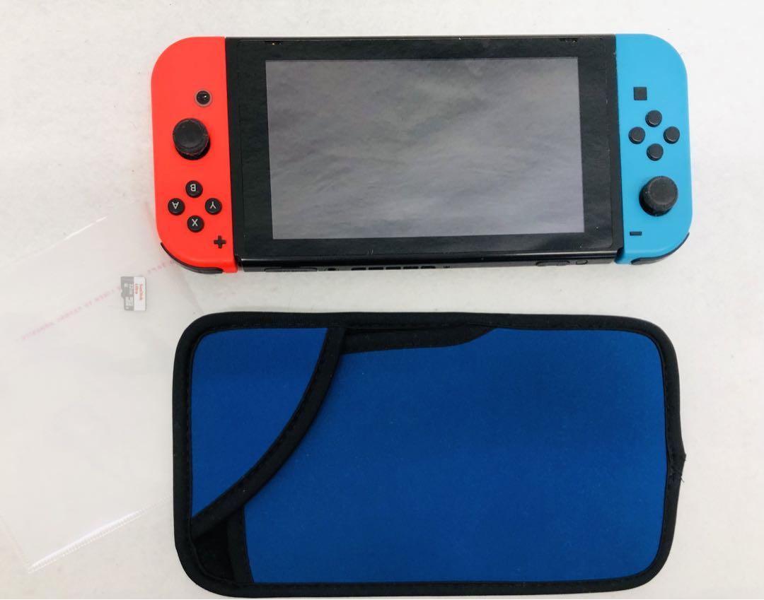 美品！Nintendo Switch 本体
