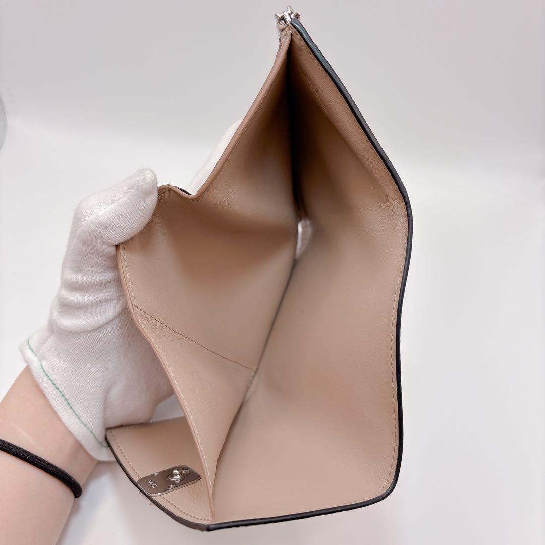 LOEWE ロエベ バーティカルウォレット スモール サンド 現行品