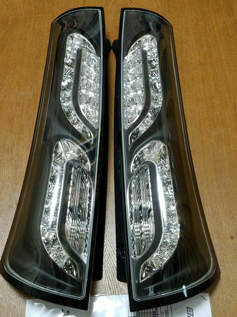 《美品》パレット ルークス MBRO  エムブロ サンダー LEDテールランプ②