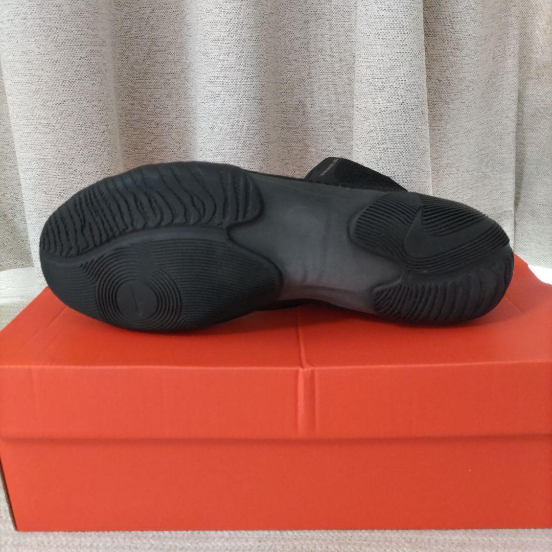 ナイキ・タワ (NIKE TAWA)　[ブラック/シルバー]　29cm