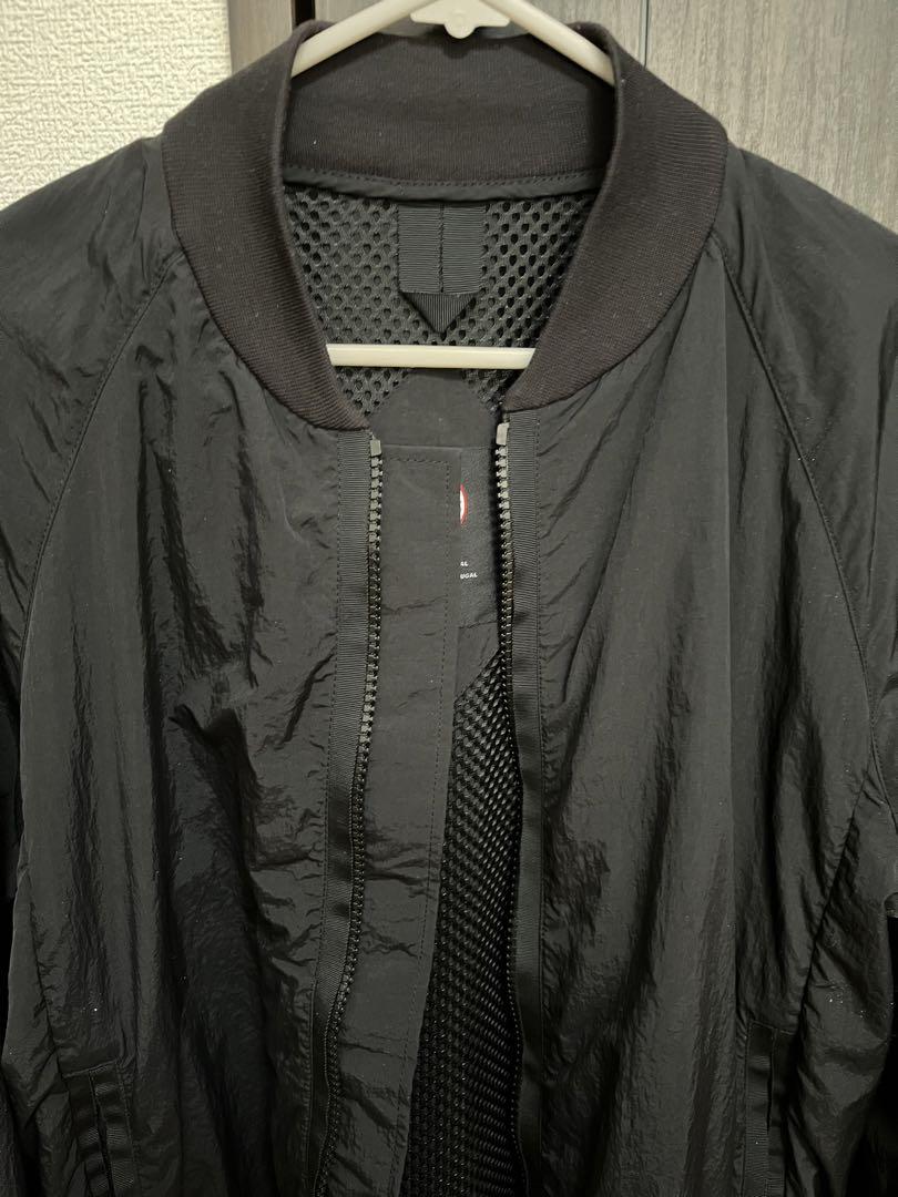 カナダグース　Faber Bomber Black Label