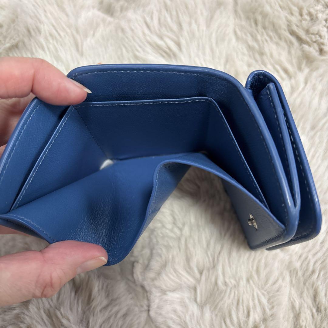 綺麗！BALENCIAGA バレンシアガ 三つ折り財布 青 レザー製