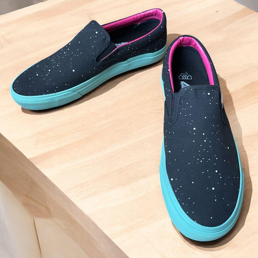 「PIIT×初音ミク」コラボ、第5弾!“スリッポン”& OJAGA DESIGN 「PIIT×初音ミク」コラボ、第5弾!“スリッポン”& OJAGA DESIGN