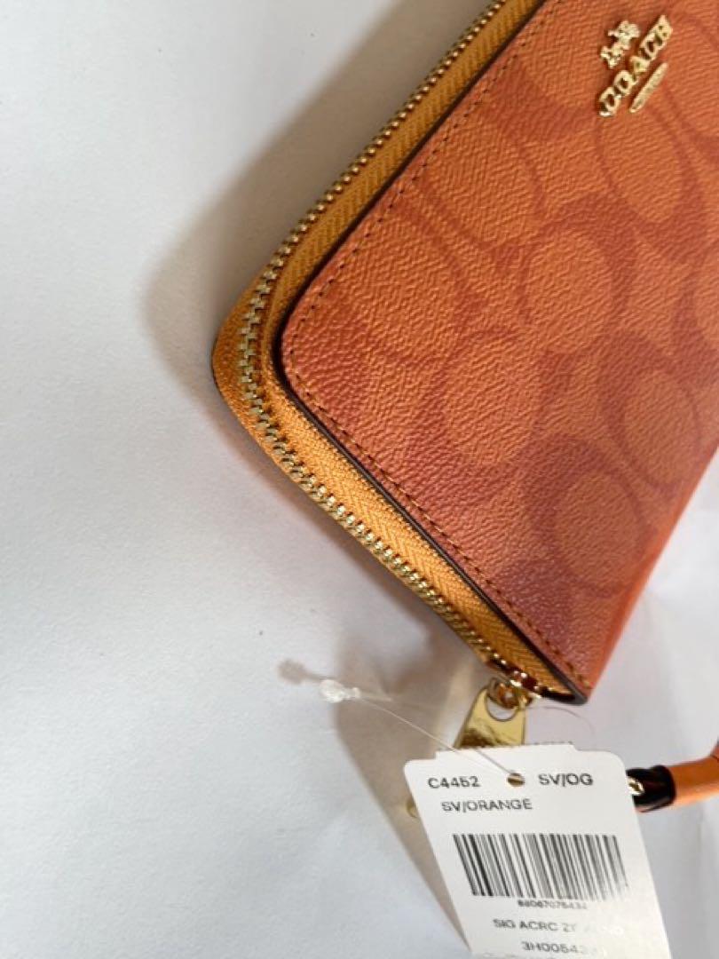 COACH C4452 オレンジ 新品未使用 - メルカリ