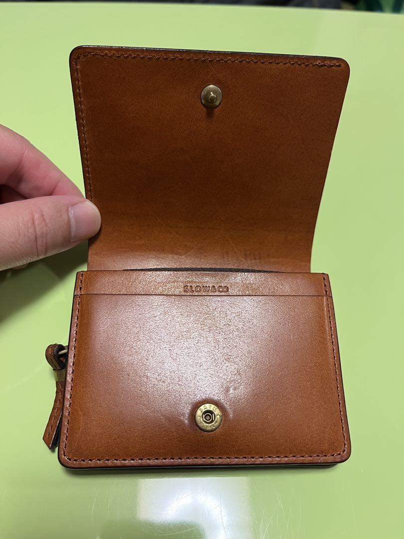 SLOW&COのコンパクト二つ折り財布