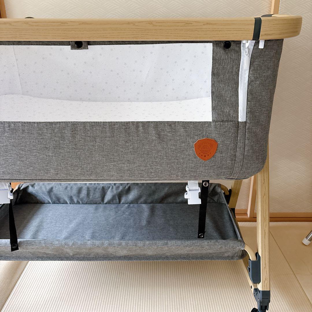 【送料込み3/17までの価格】HZDMJ ベビーベッド キャスター付き