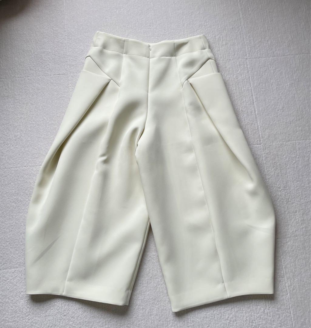 最新作の HIROKO 38 ワイドパンツ 立体タック ヒロココシノ KOSHINO パンツ