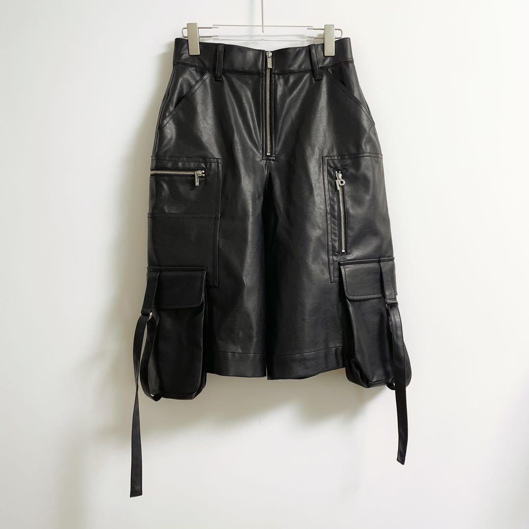 パンツ PRANK PROJECT Leather Cargo Shorts
