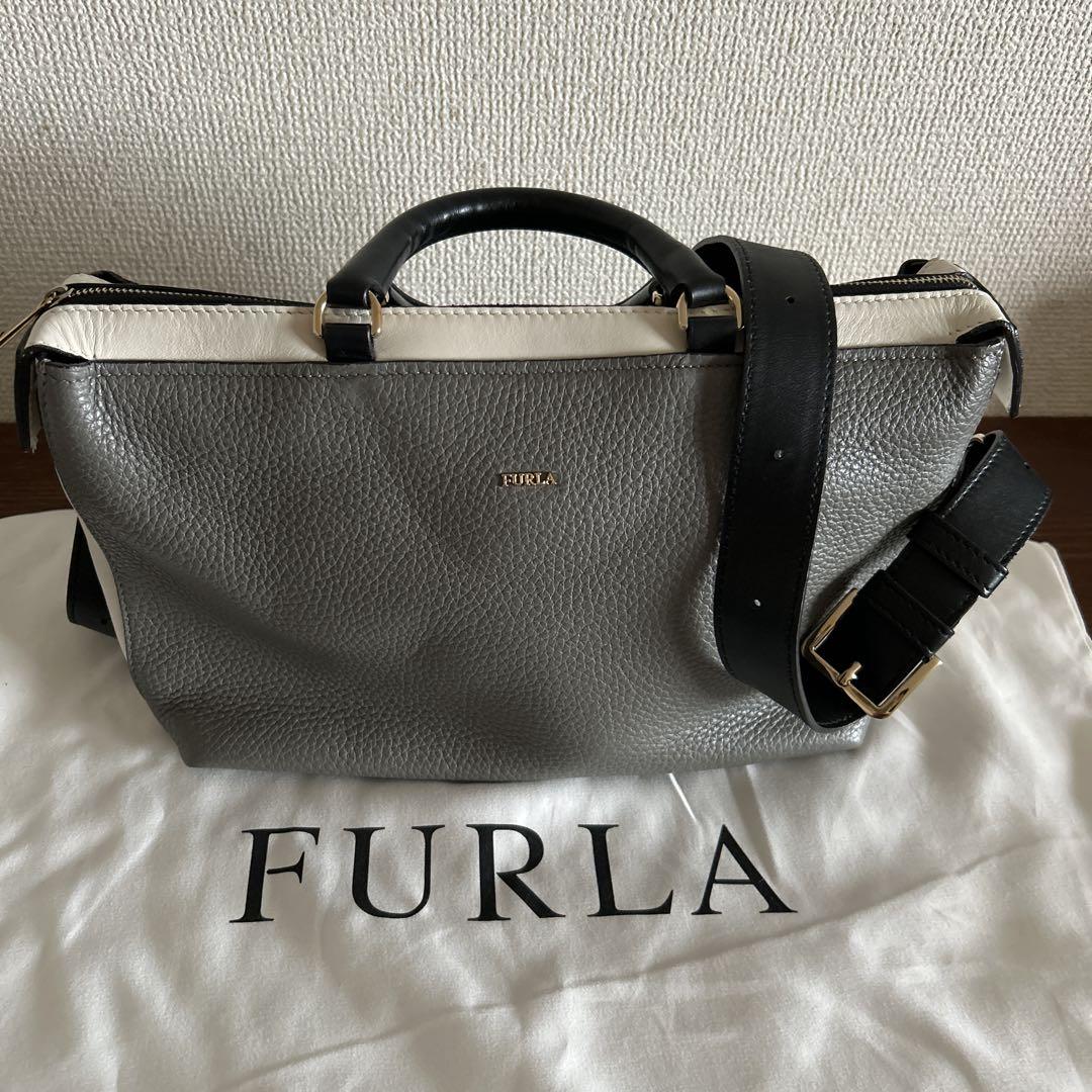 【FURLA】　バイカラーバッグ　グレー×ホワイト