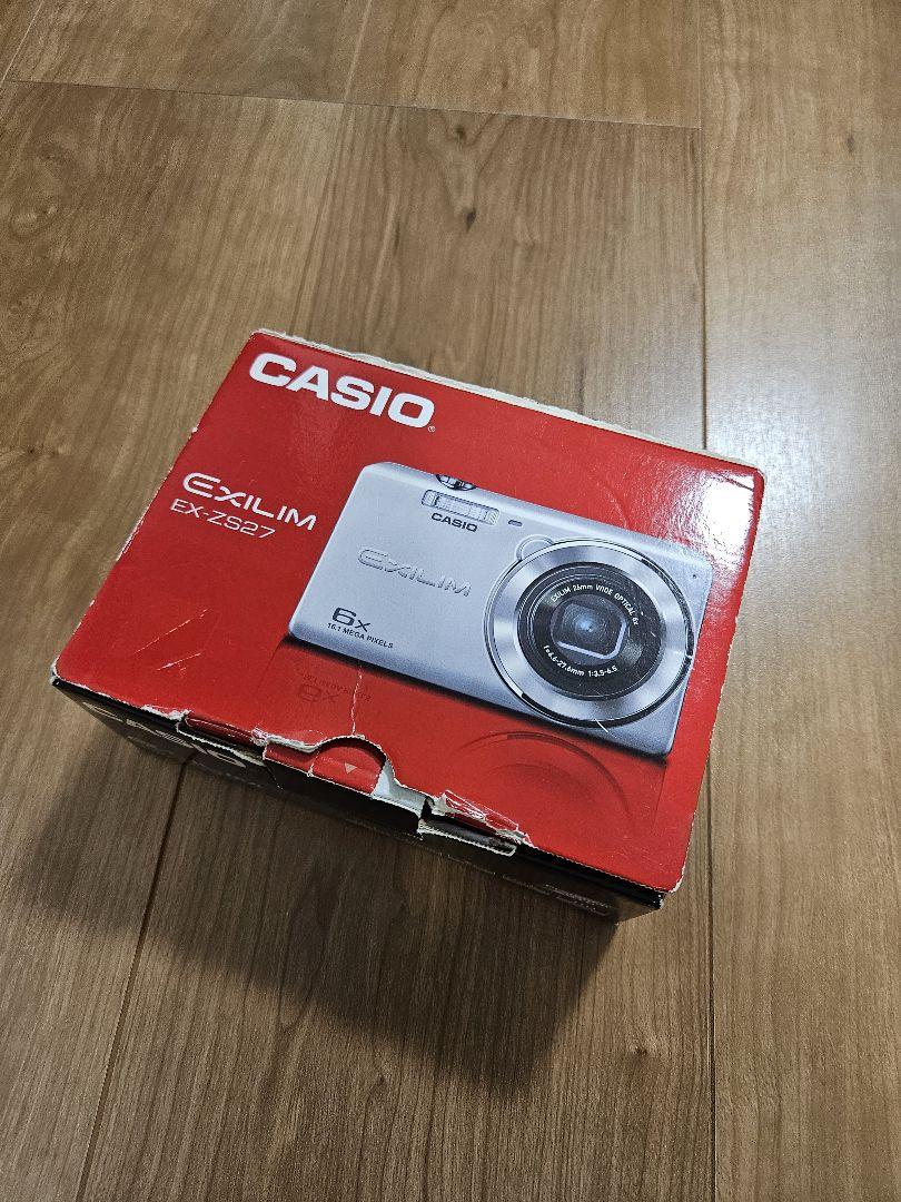 CASIO　EXILIM　EX-ZS27　シルバー　コンデジ