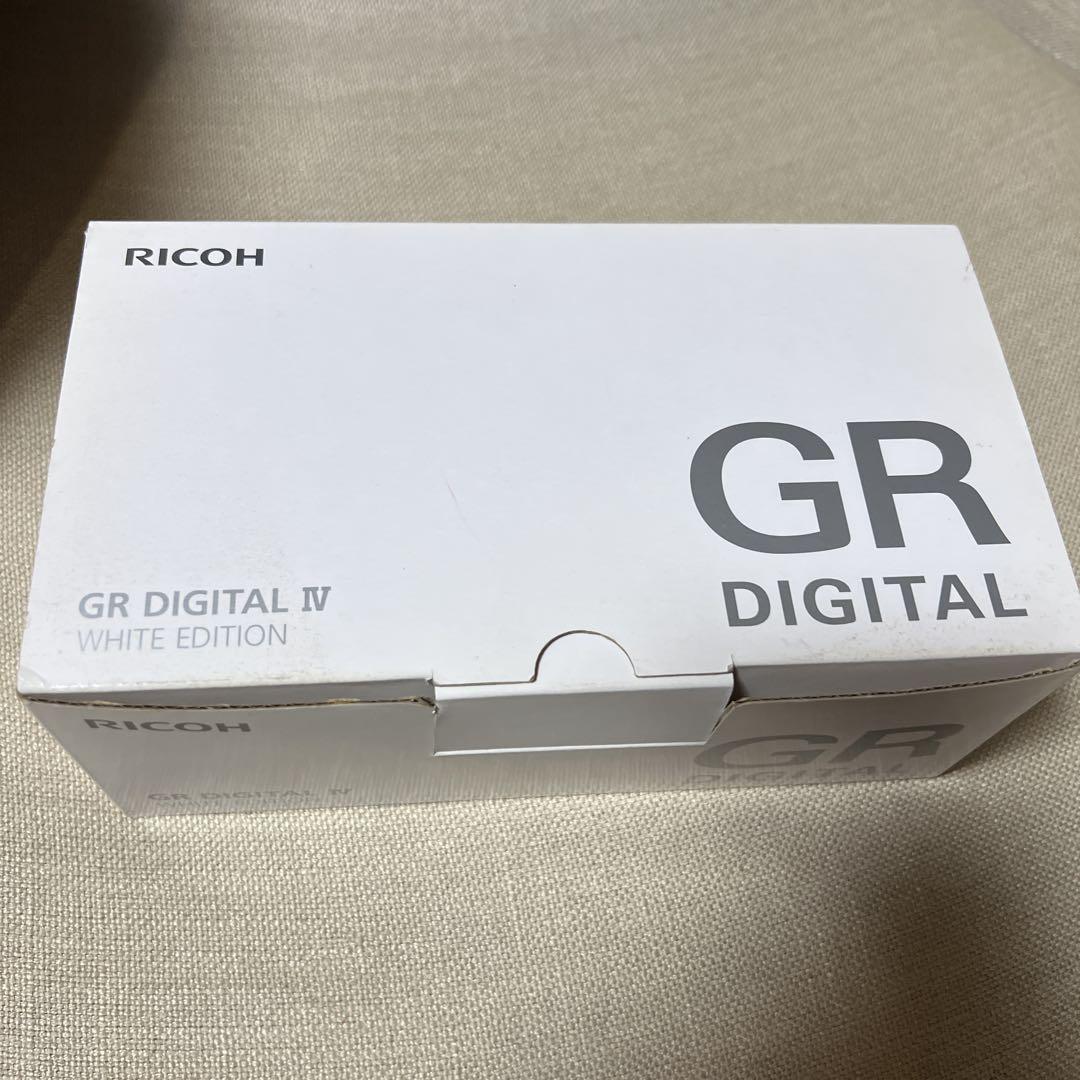 RICOH GR DIGITAL IV ホワイト