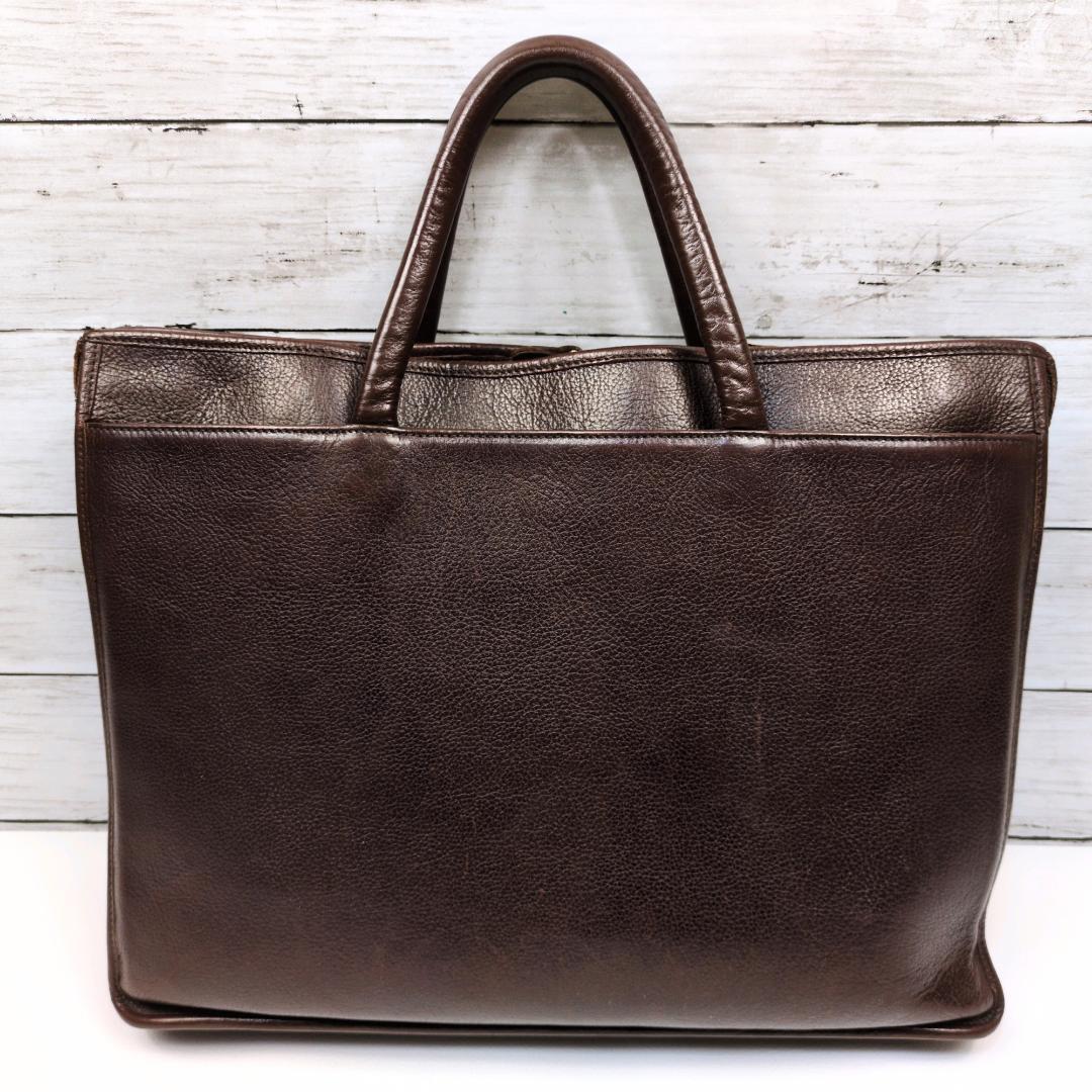 イルビゾンテ ビジネスバッグ ブラウン レザー A4 PC エンボスロゴ イルビゾンテ ビジネスバッグ ブラウン レザー A4 PC エンボスロゴ