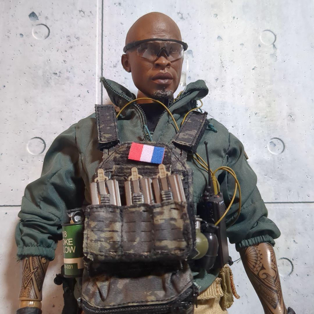 1/6 12インチ フランス特殊部隊カスタムフィギュア CS95 1/6 12インチ フランス特殊部隊カスタムフィギュア CS95 - メルカリ
