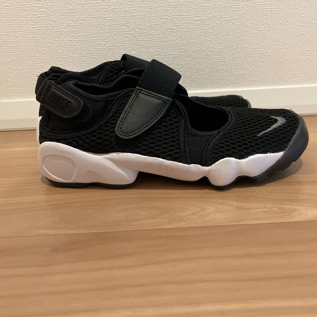 値下げ中！NIKE エアリフト サンダル