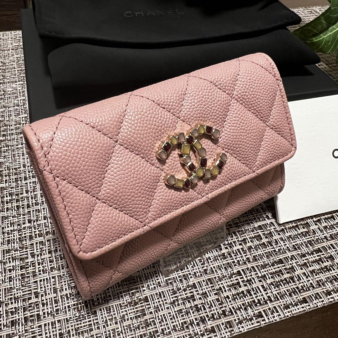 見逃し厳禁！おトクな CHANEL 三つ折り財布 小物 希少 レア品 ピンク 小物