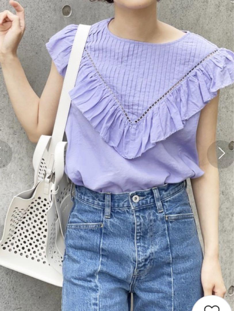 新品タグ付き　Spick & Span フリルブラウス