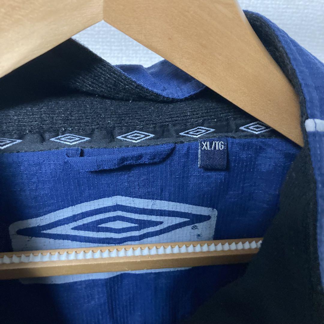 UMBRO アンブロ 中綿ナイロンジャケット XL