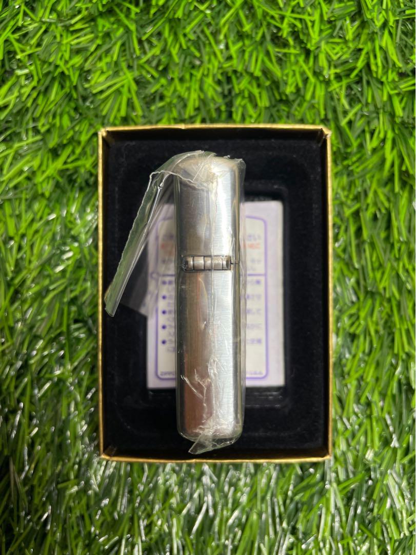 【新品未使用】LUCKY STRIKE zippo 2005